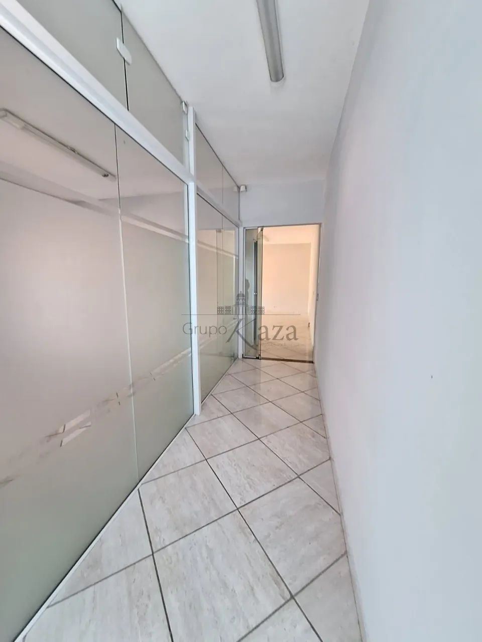 Oportunidade - Sala Comercial - Villa Branca - Jacareí - 15m². - Foto 3
