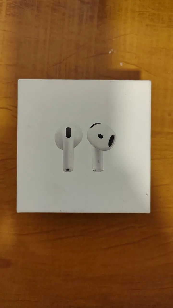 AirPods 4