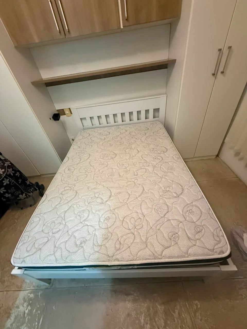 cama de casal com colchao de mola