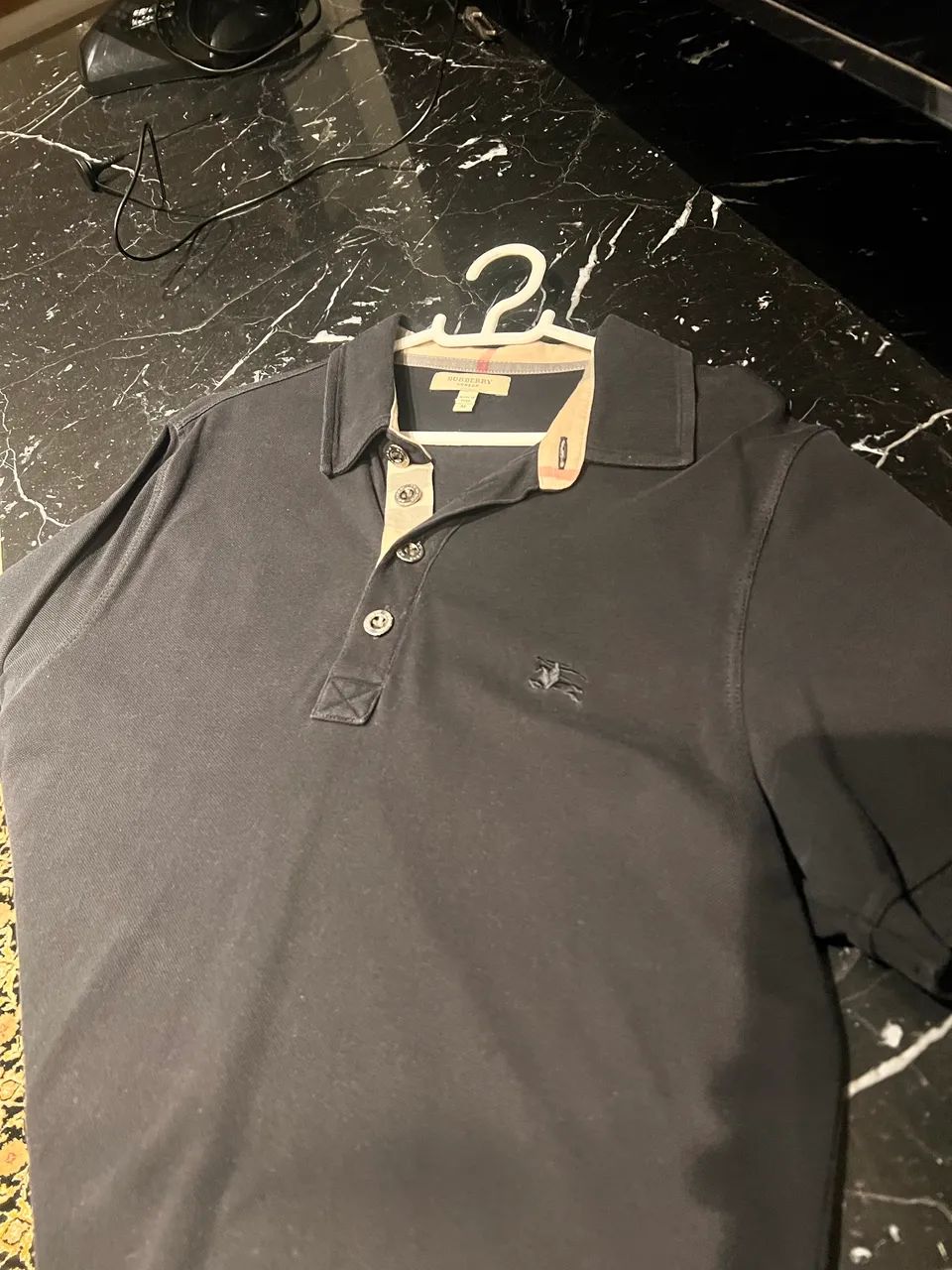 Blusa polo Burberry, tamanho M