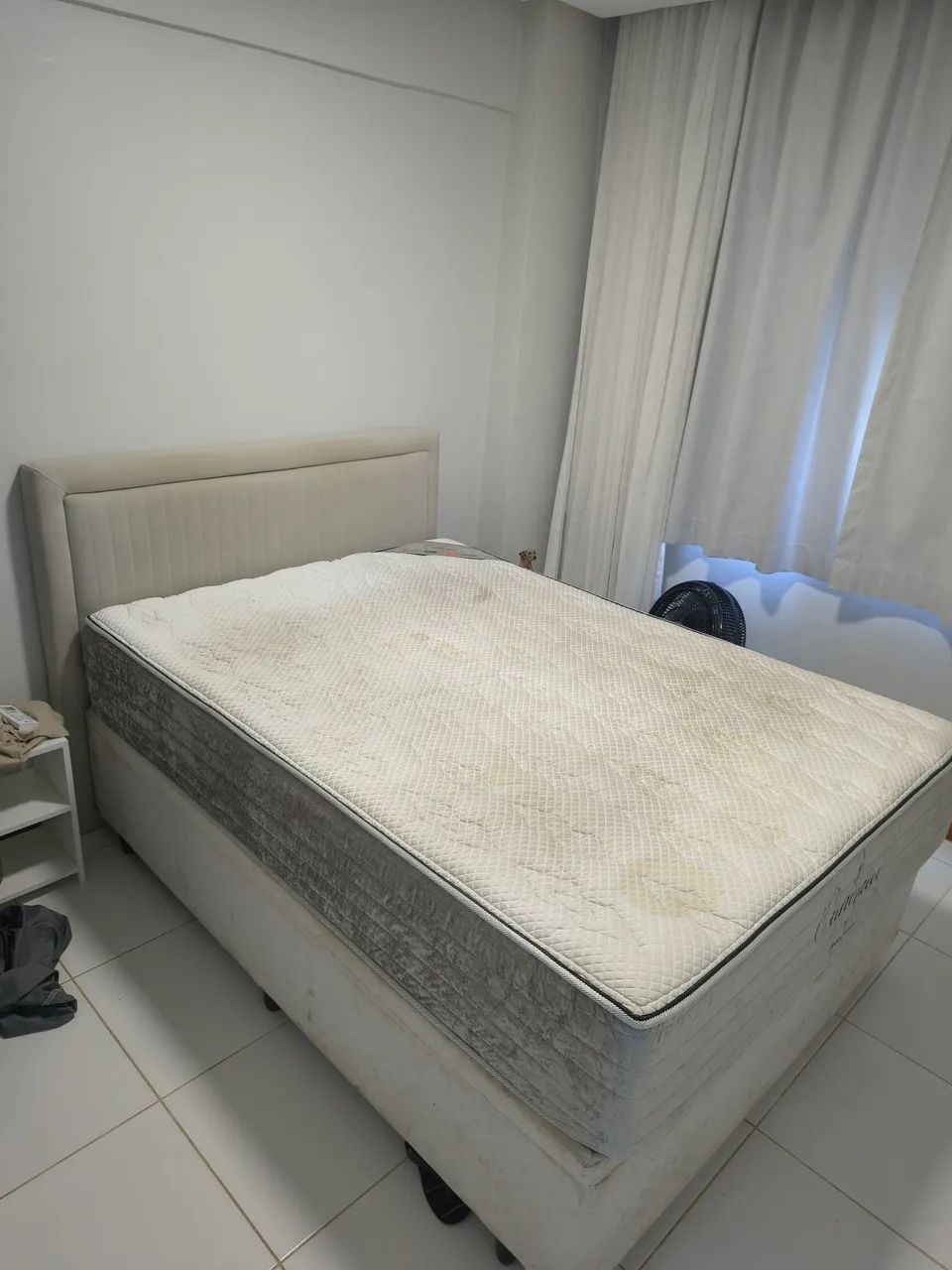 Colchão orthopur(Ortobom), Baú e cabeceira 