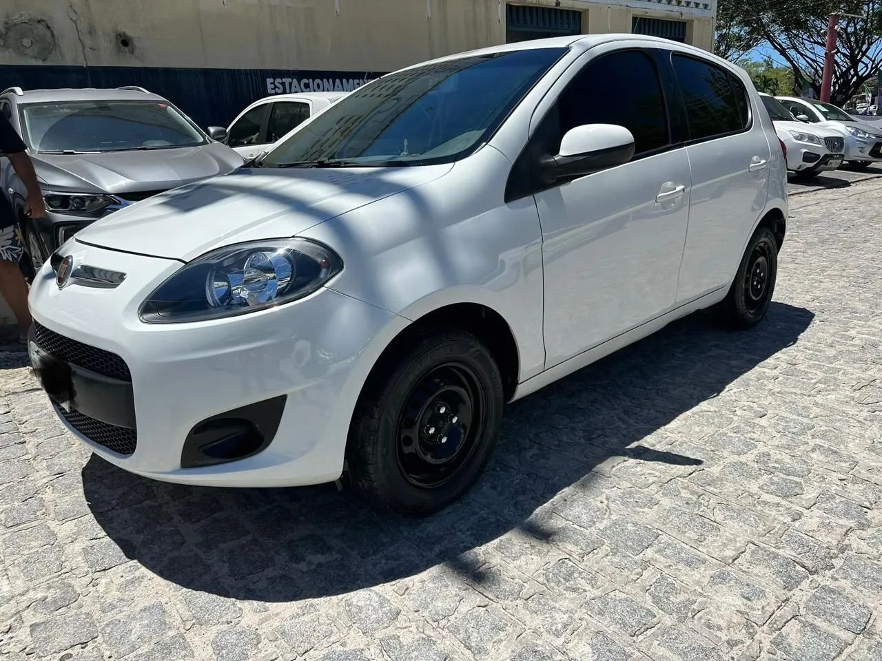 Fiat Palio Attractive 1.0 EVO Fire Flex 8V 5P 2013 - Foto 3
