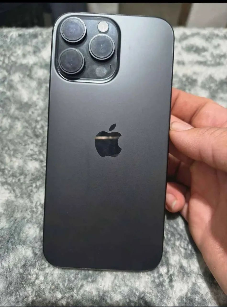 Vendo iPhone 16 pro Max preto 256 gb - Foto 2