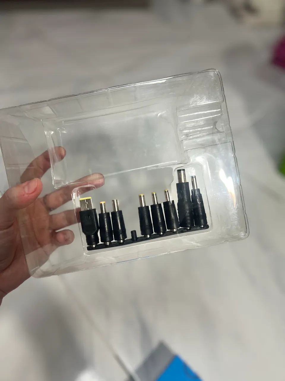 Régua com 8 Conectores / Ponteiras para Fonte Universal Elgin (Notebook)