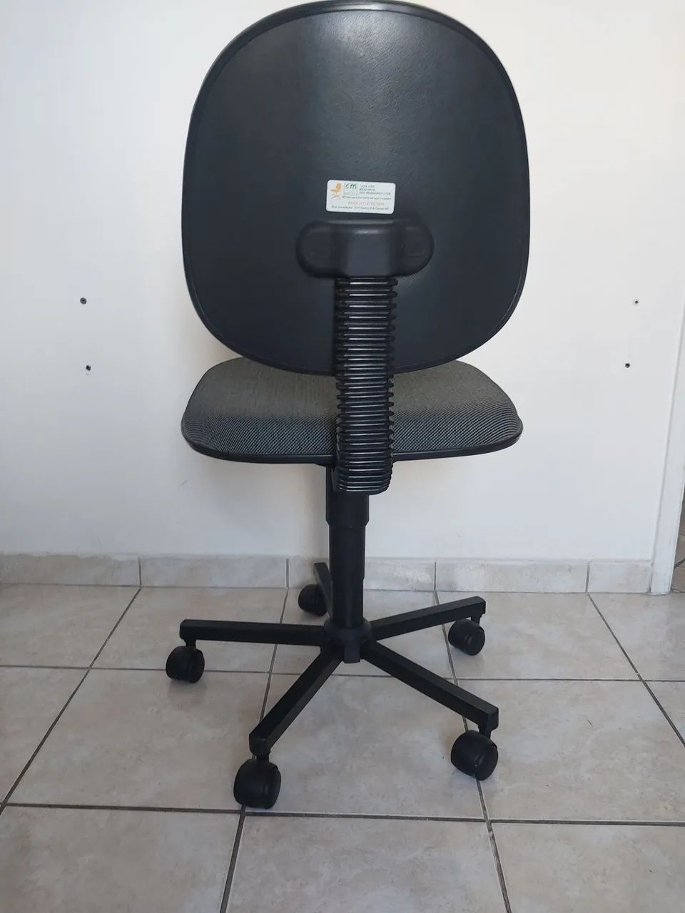 Cadeira de escritório usada - Foto 4