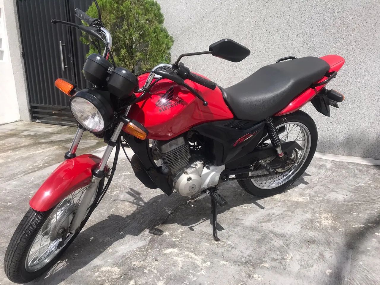 Moto Fan 125  - Foto 4
