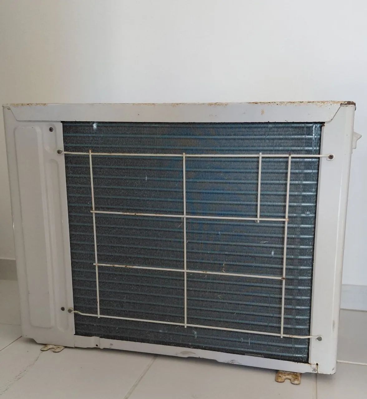 Vendo ar condicionado - usado com defeito  - Foto 3
