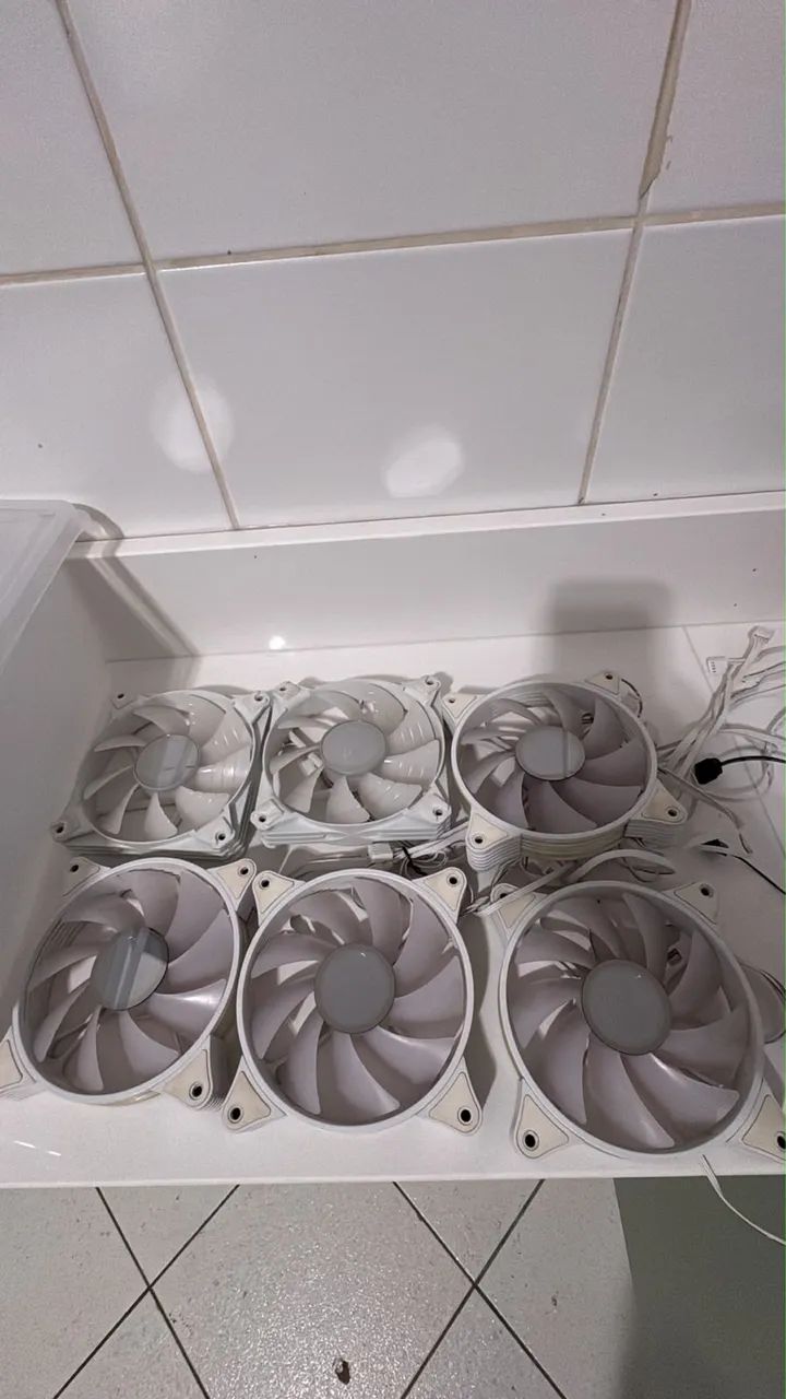 Kit 6 Fan ARGB White