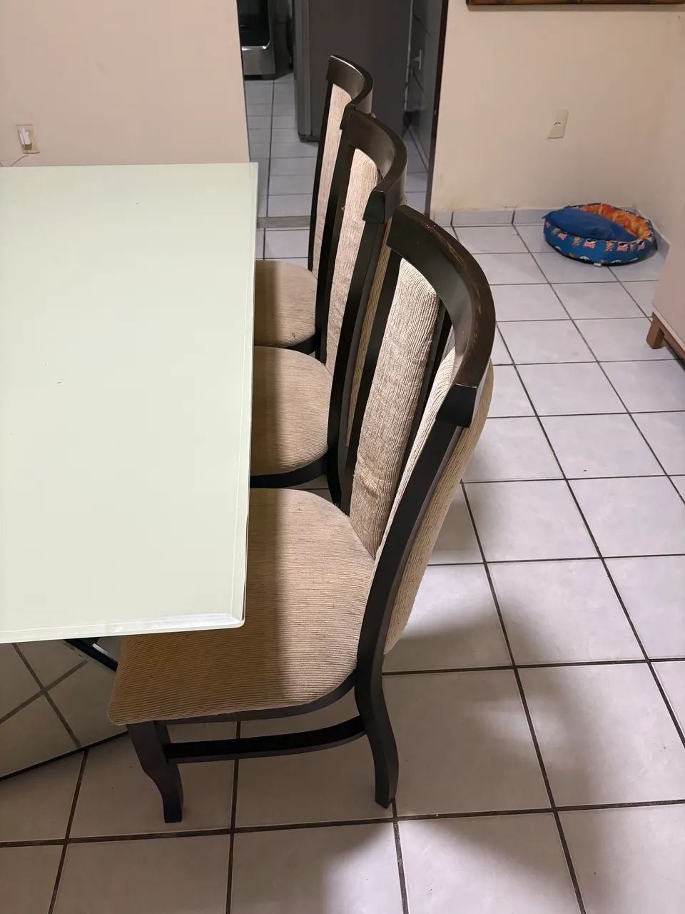 Mesa de jantar com 06 cadeiras  - Foto 2