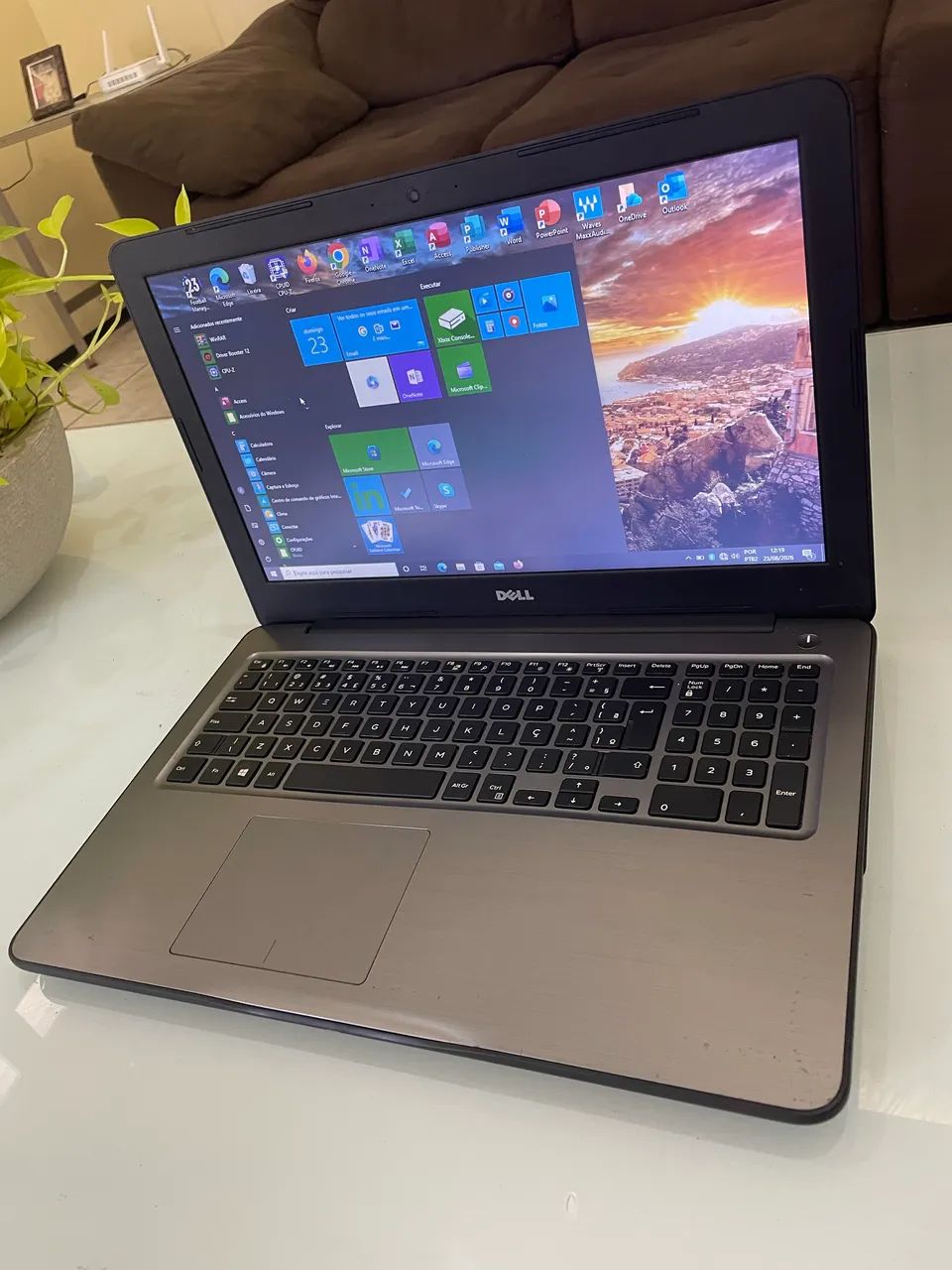 Vendo Notebook Dell Gamer i5-7ª GTH placa de Vídeo AMD Radeon e SSD  - Foto 2