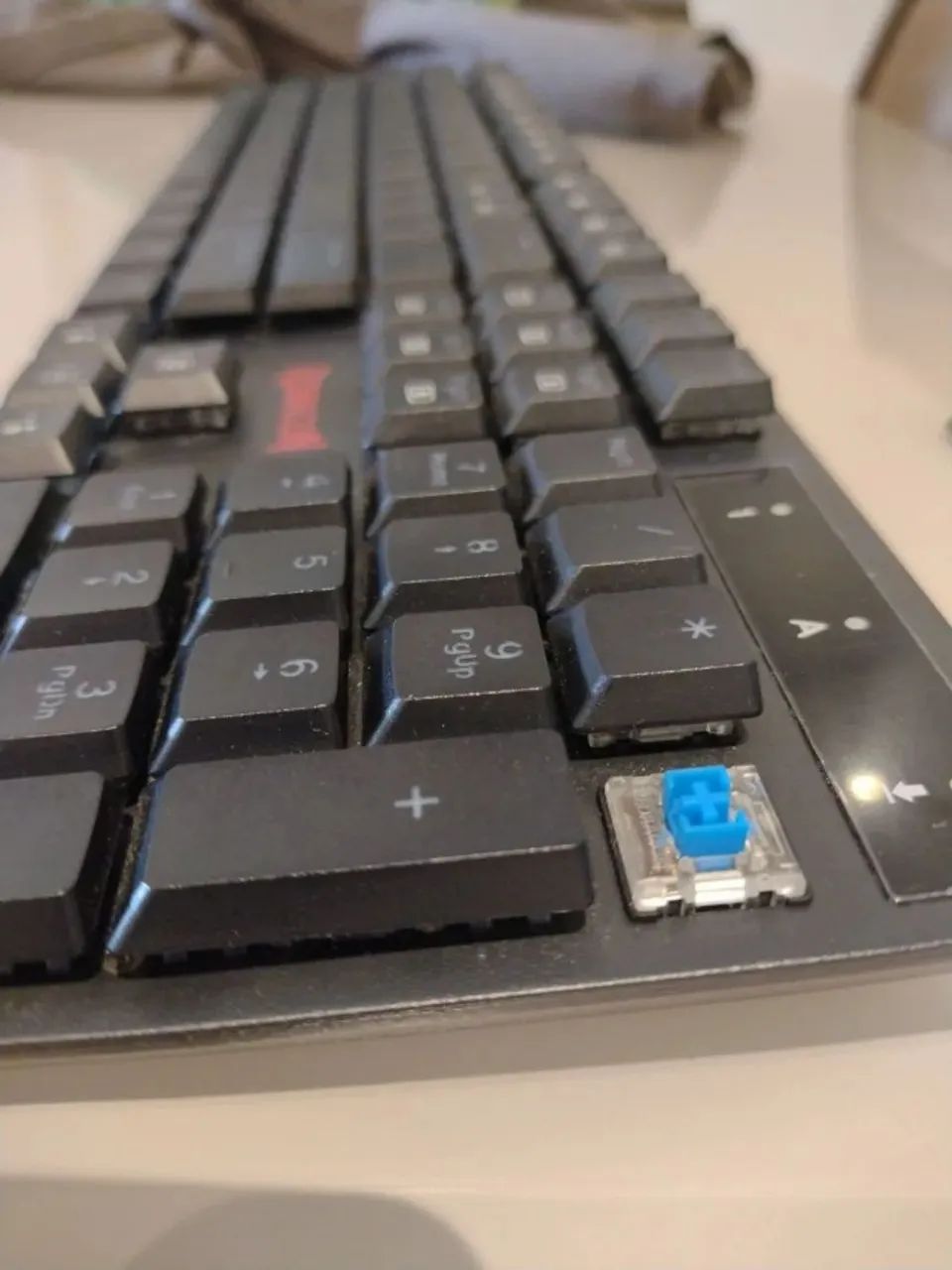 Teclado Redragon Apas K535-KB
