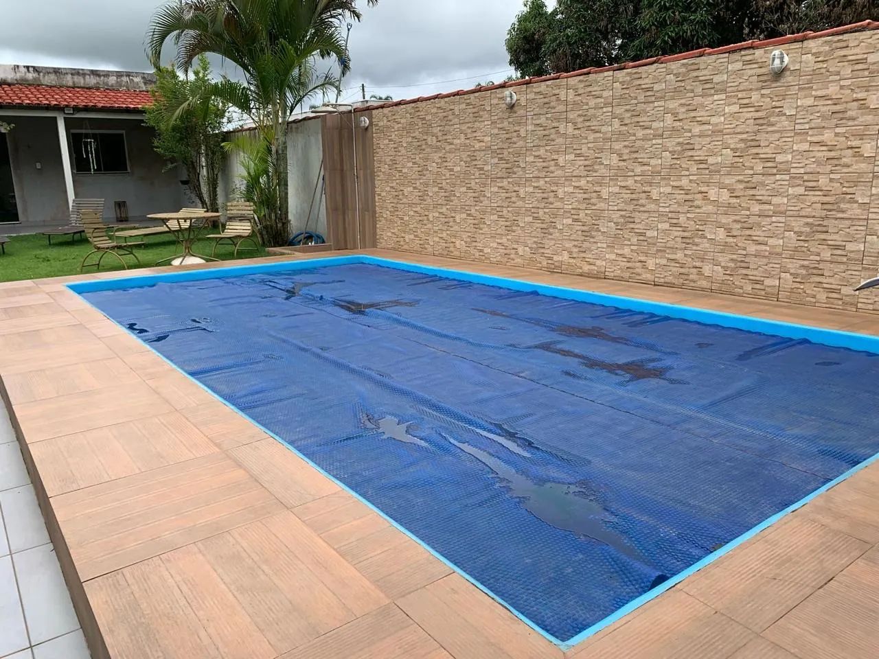 Linda casa com Piscina