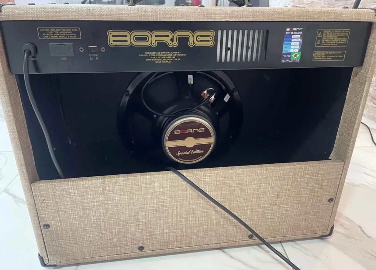 Amplificador de guitarra  - Foto 4