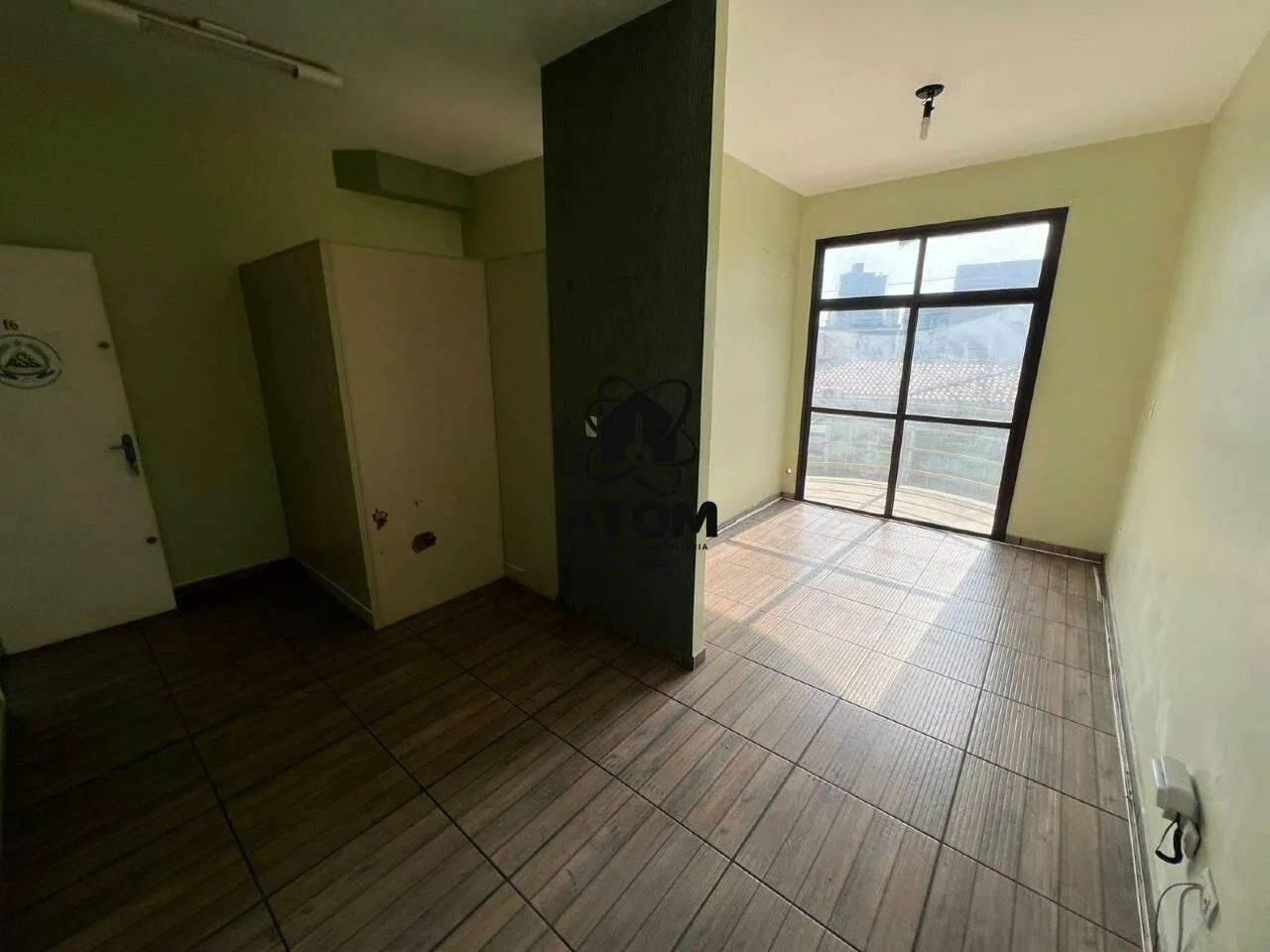 Sala Comercial para Aluguel em Taubaté  Bairro Independência - Foto 2