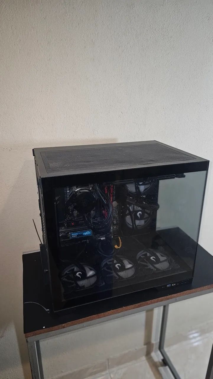 Gabinete Redragon Wide Load Mid Tower - Foto 3