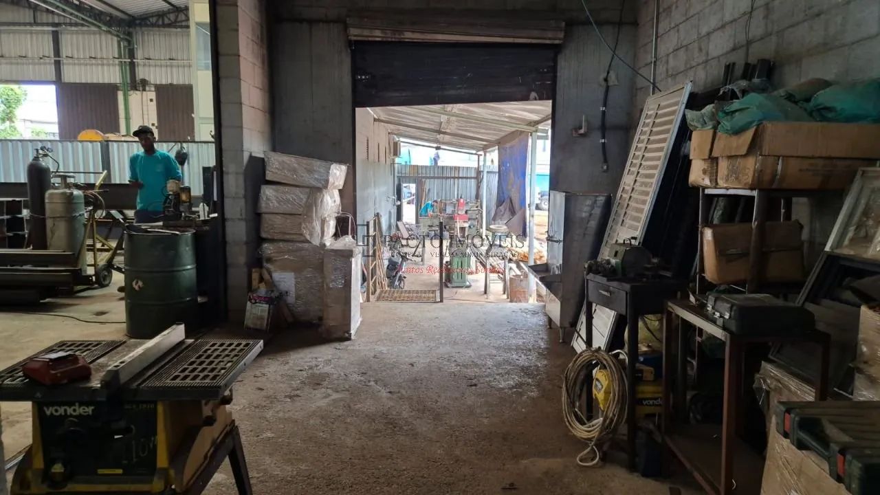 VENDA DE GALPÃO COM 1000m² - Foto 5