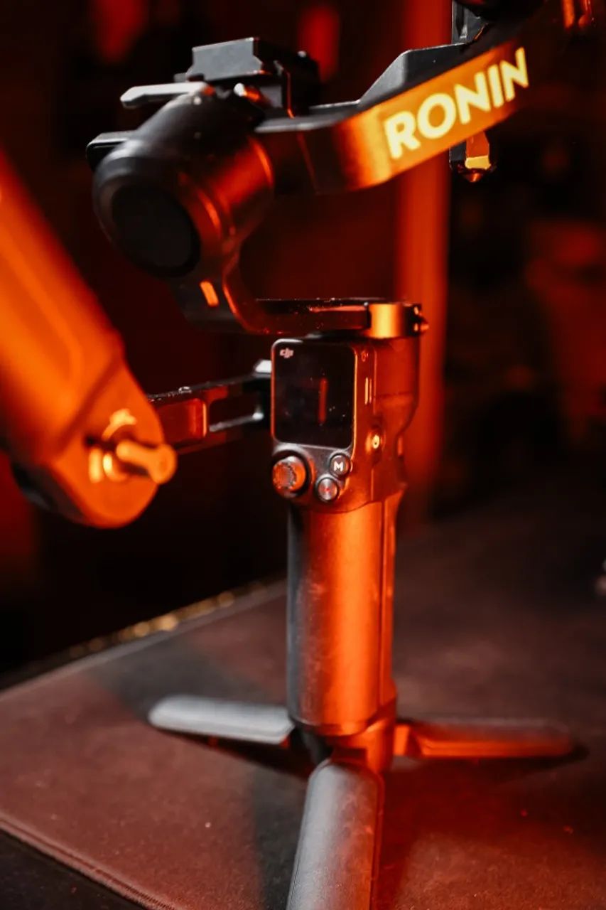  DJI RONIN RS 3 MINI + PUNHO LATERAL - Foto 4