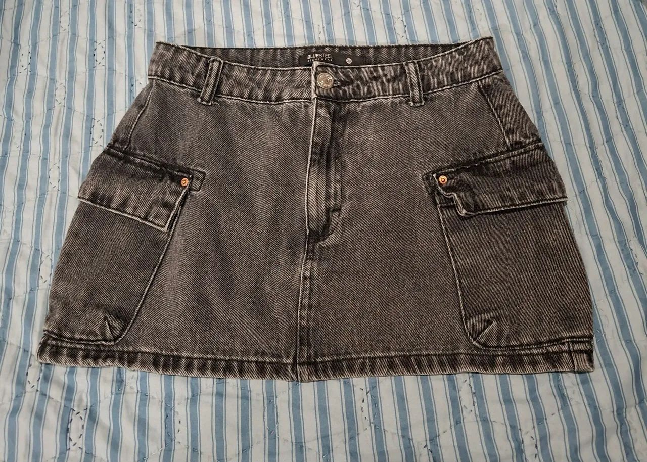 Saia cargo jeans escuro