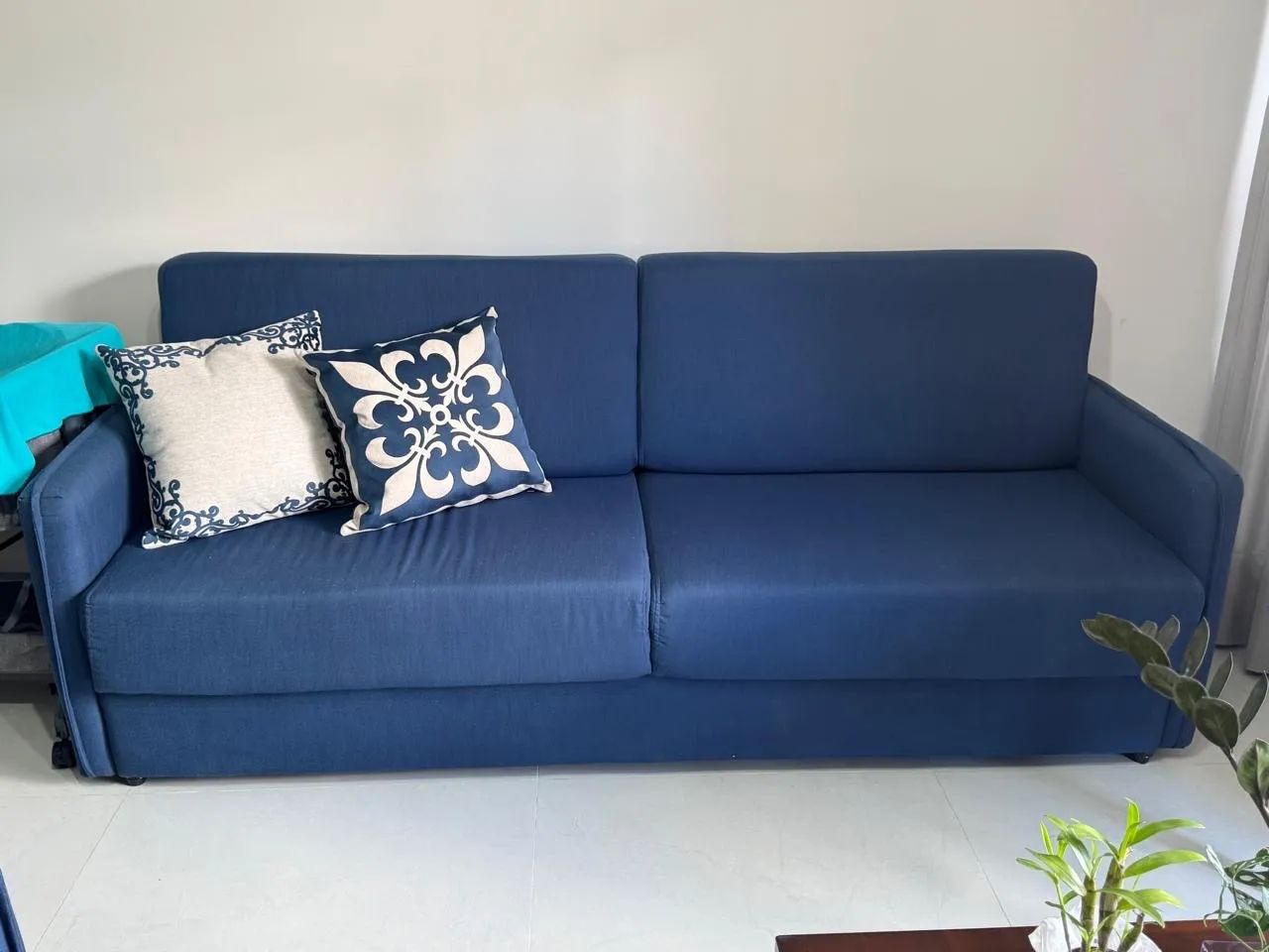 Sofá + 2 poltronas 