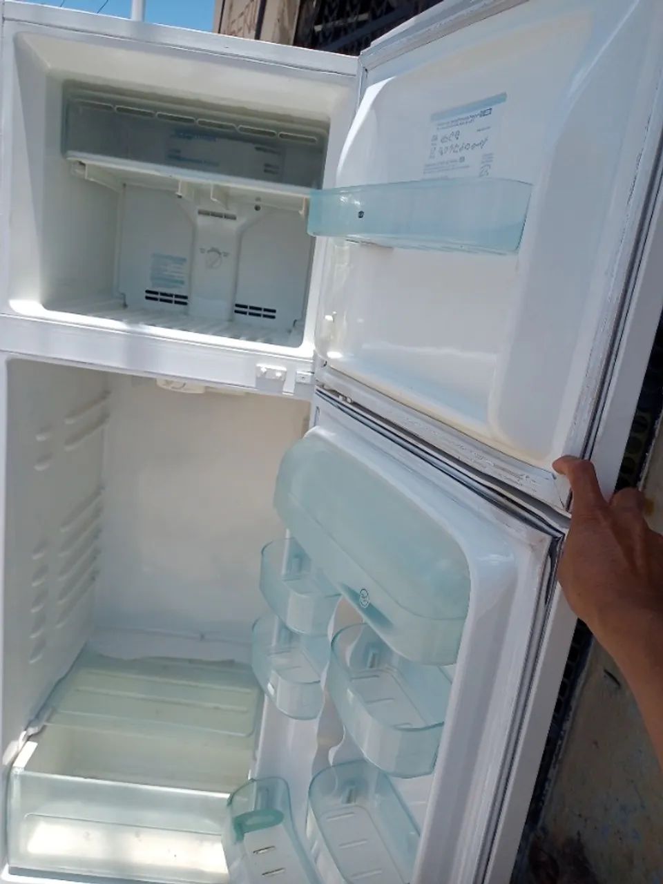 Geladeira Frost Free Electrolux funciona perfeitamente bem  - Foto 2