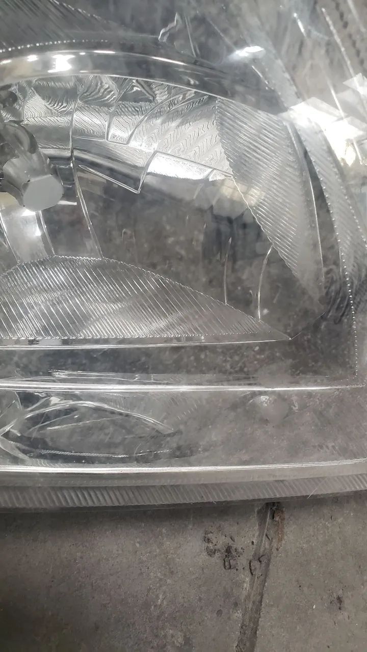 Farol iveco Daily lado passageiro  - Foto 5