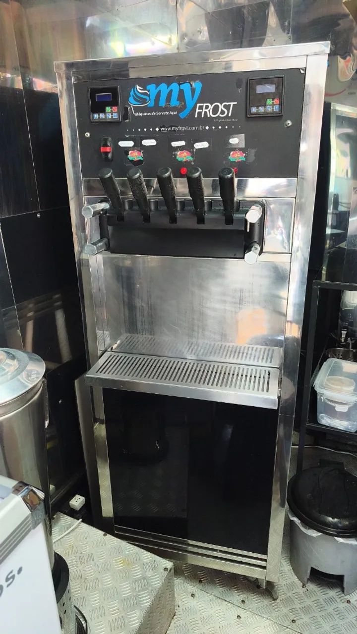 Máquina de sorvete My Frost 5 bicos