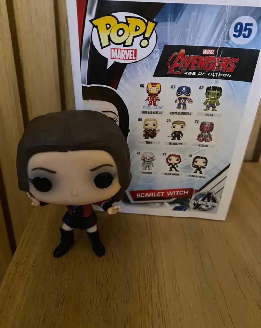 Pop!marvel Scarlet Witch 95. Rara, apenas retirada da caixa.  - Foto 2