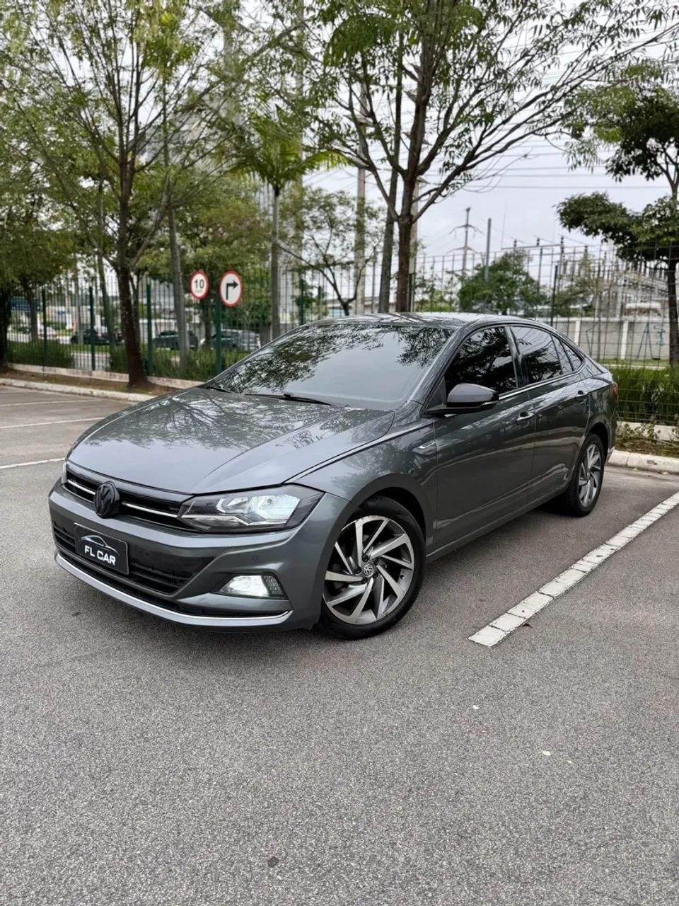 Volkswagen Virtus 1.0 200 TSI HIGHLINE AUTOMÁTICO 2020
