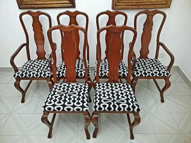 Conjunto de 4 Cadeiras e 2 Poltronas de Mesa De Jantar