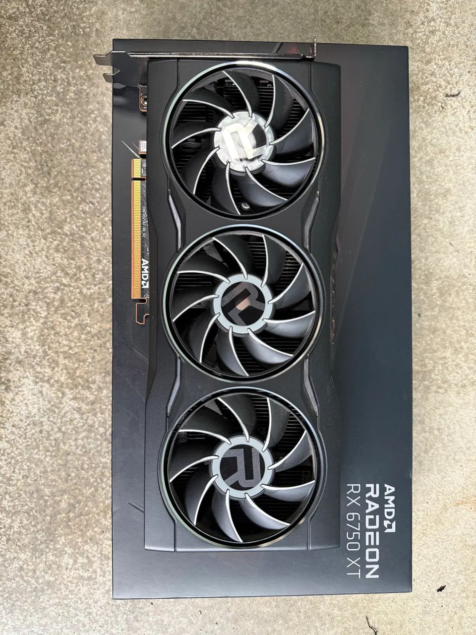 Placa de vídeo amd rx 6750 XT 12gb