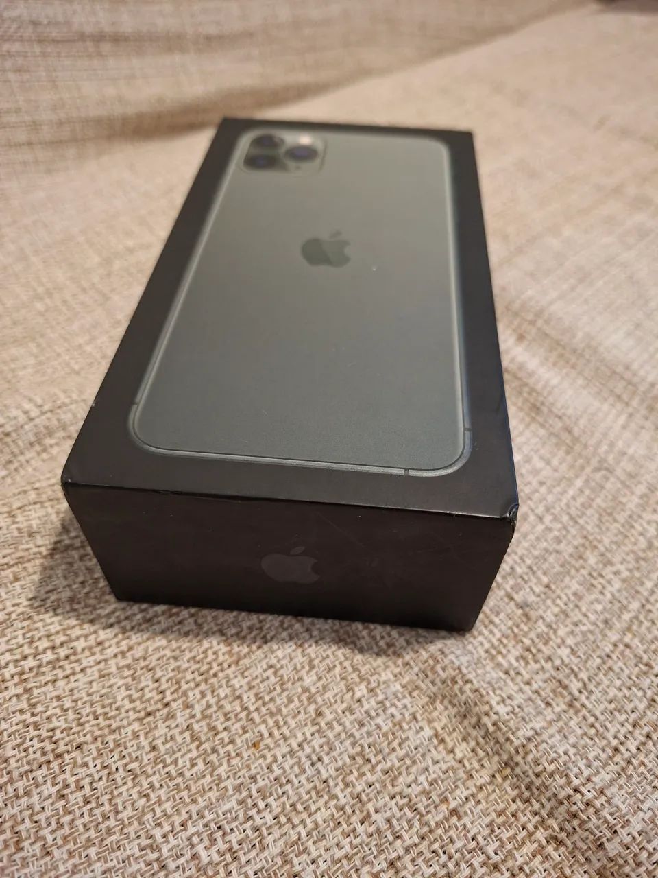 Iphone 11 Pro Max com fone original lacrado e caixa - Foto 4