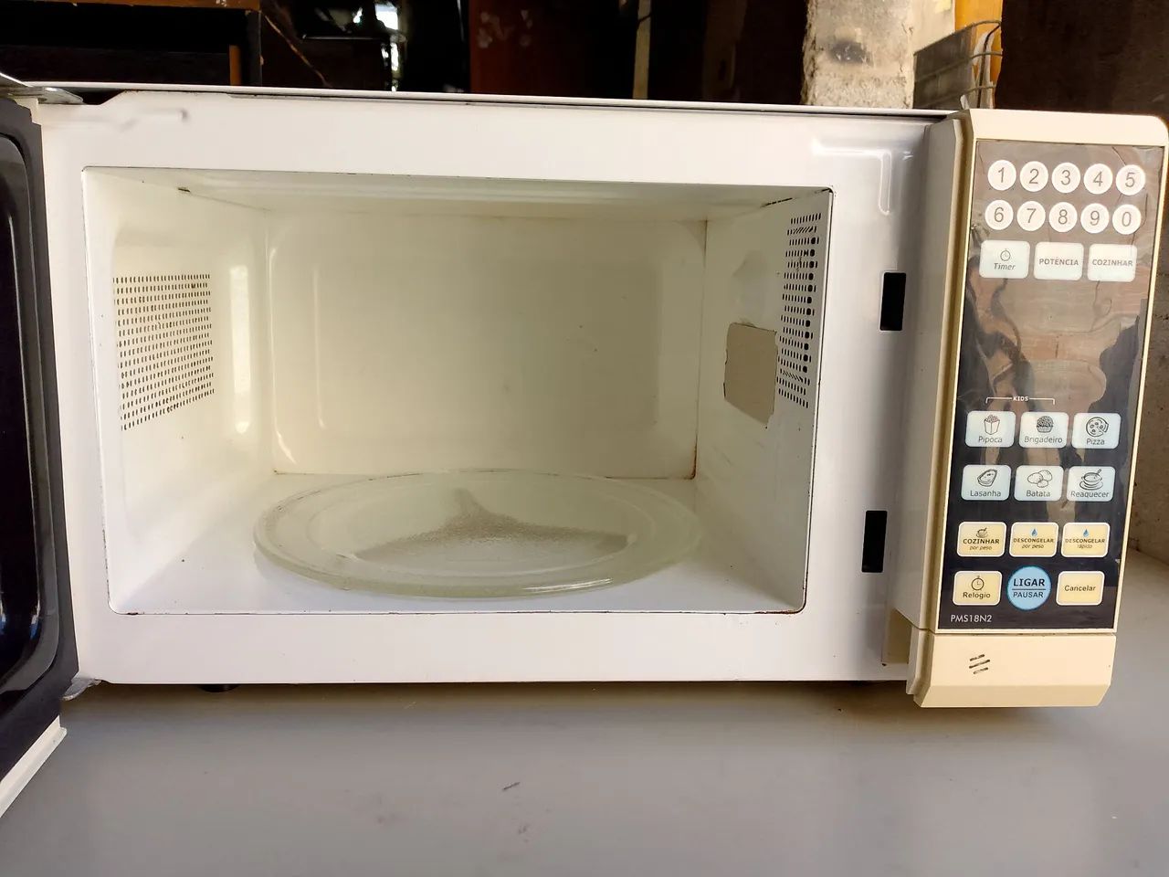 Microondas Philco 18L. - Foto 2