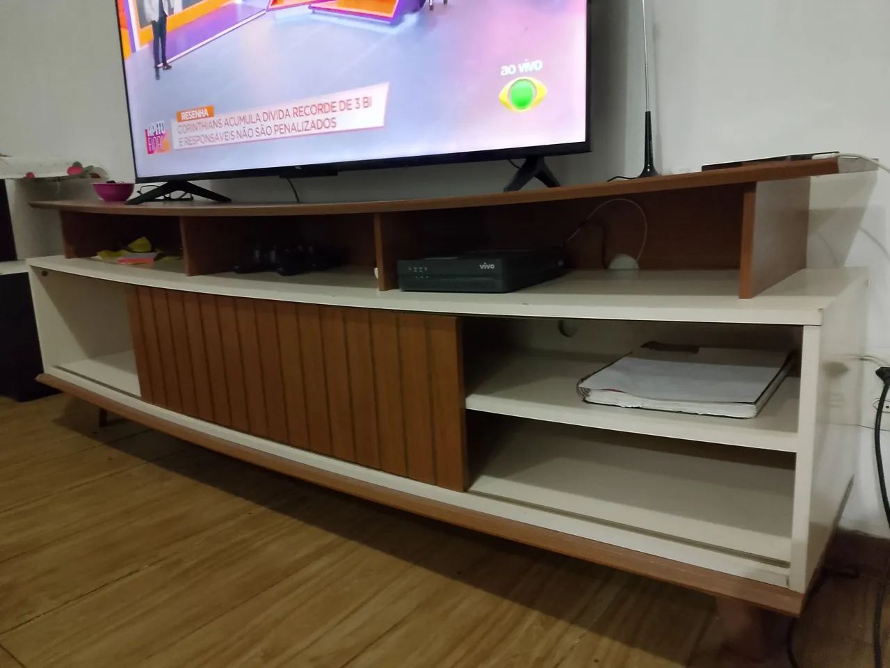 RACK RIPADO COM PORTA DE CORRER - Foto 2