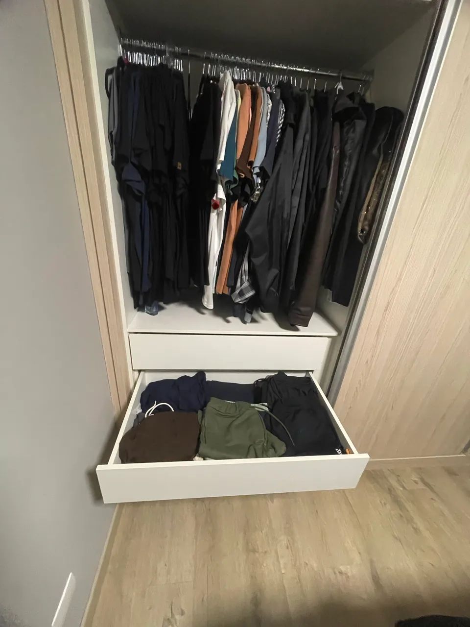 Guarda roupa planejado usado - Foto 3