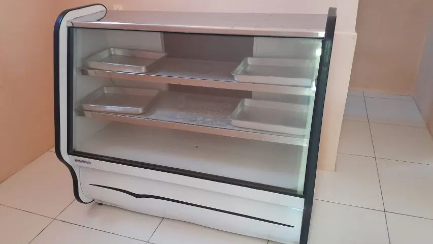 BALCÃO EXPOSITOR REFRIGERADO