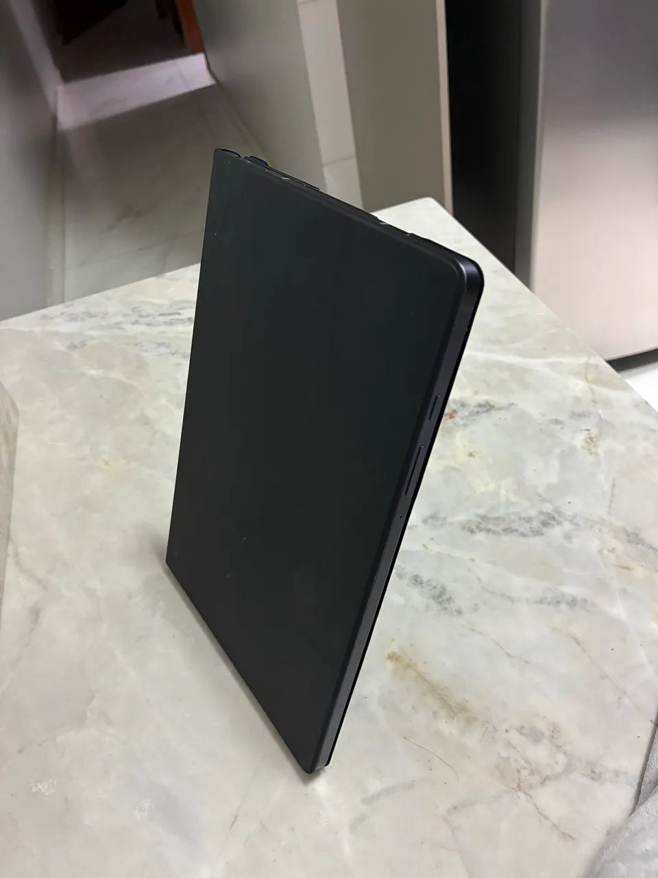 Tablet novo com caixa