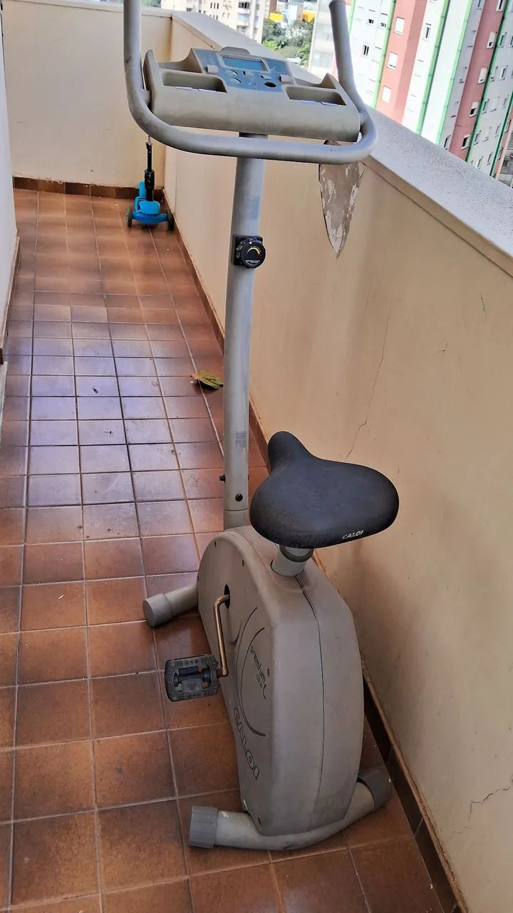 Bicicleta ergométrica  CALOI CLB 30  - Foto 2