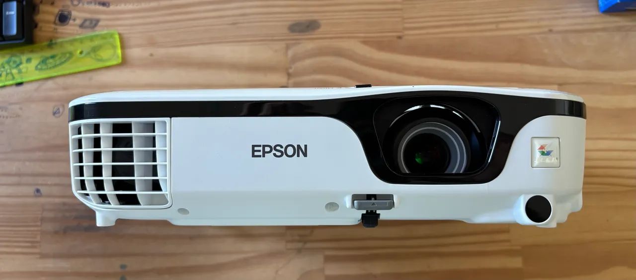 Projetor Epson Powelite X14+ 