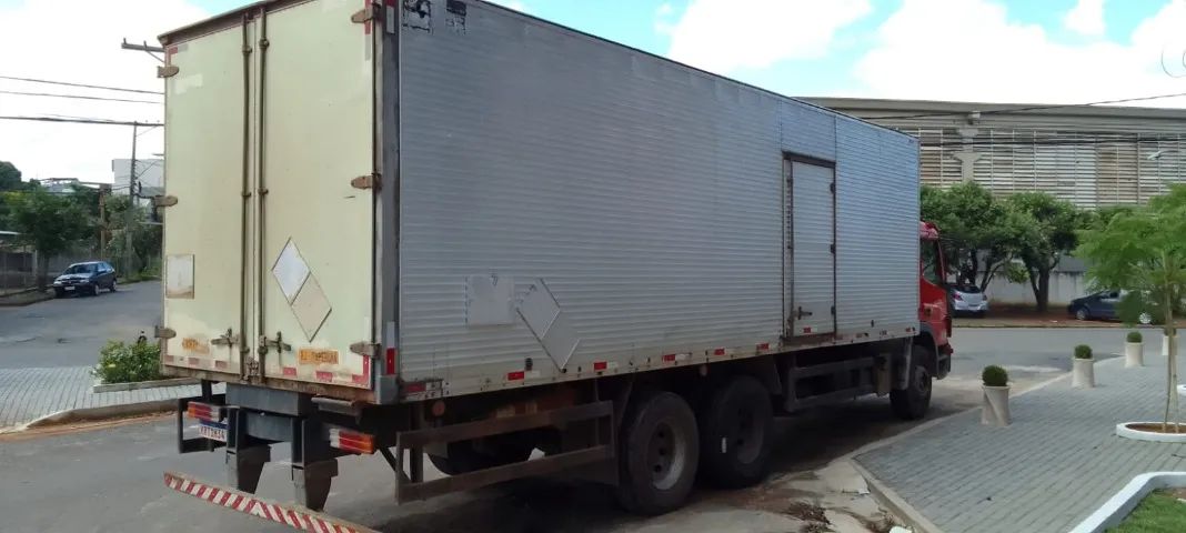 VENDO MBENZ ATEGO 2426 / 2012 EXCELENTE ESTADO - Foto 4