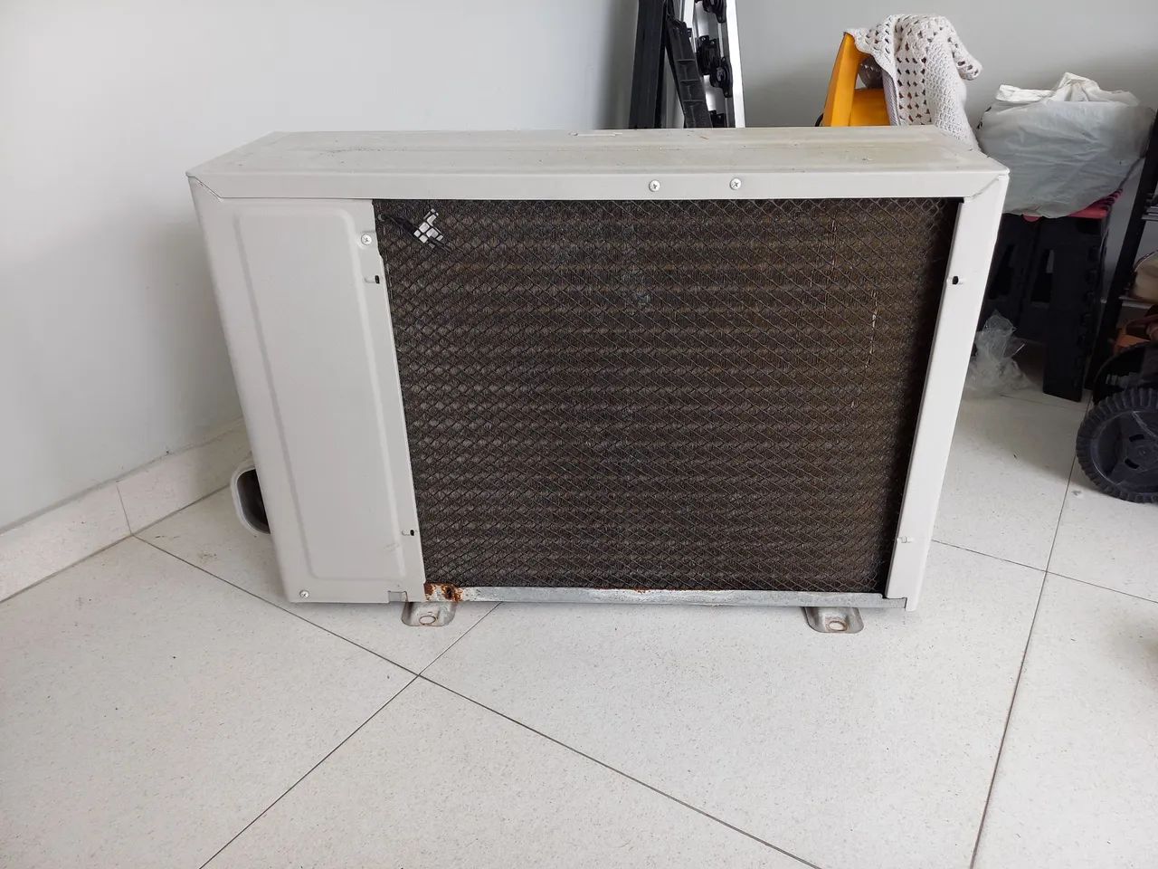 Condensadora LG inverter  9MIL BTUS  - Foto 2
