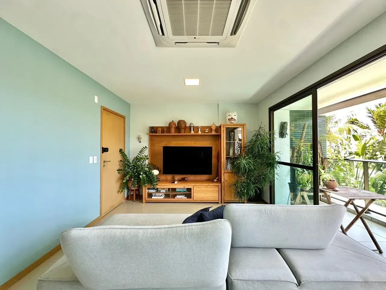 PARADISO À VENDA COM SUÍTE MASTER AMPLIADA E TOTALMENTE MOBILIADO - RESERVA DO PAIVA