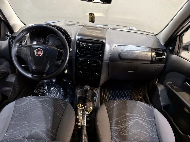 Fiat Strada 1.3 MPI Fire 8V 67cv CE 2015 - Foto 4