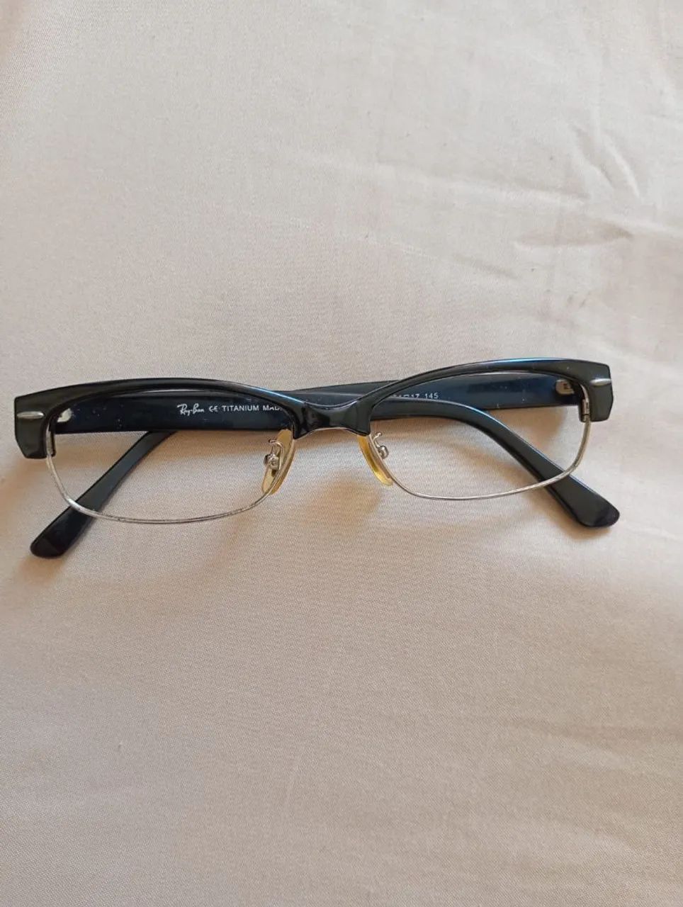 Armação grau titanium Rayban original 