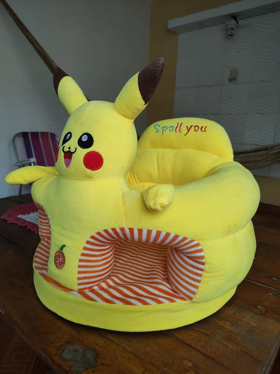 Acento pelúcia infantil Pikachu  - Foto 3