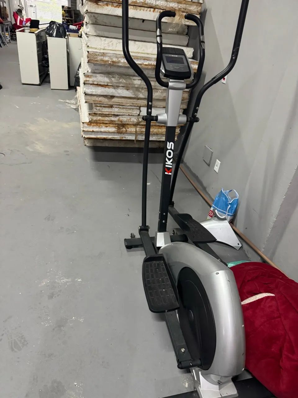 Elíptico Kikos 9200