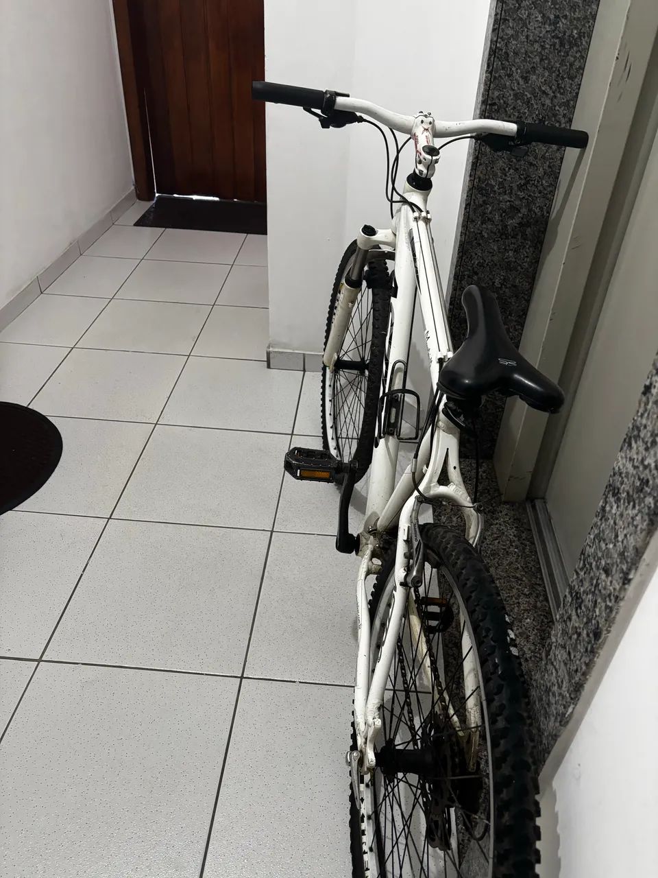 Bicicleta Alumínio Shimano aro 26   700,00