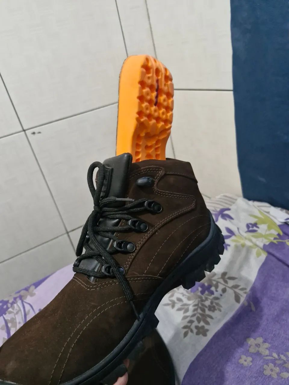 Bota nova N°41 - Foto 3