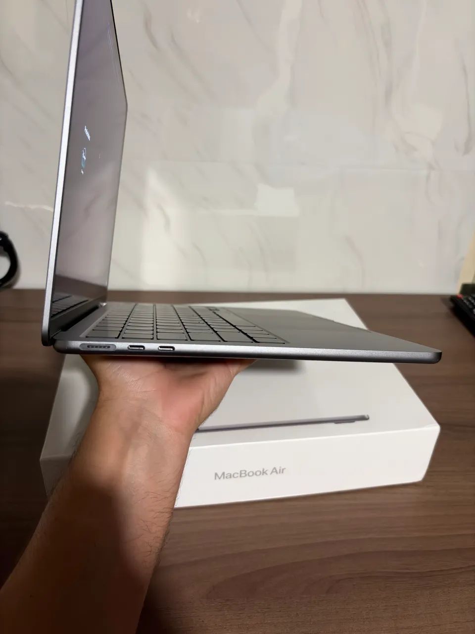 MacBook Air m2 13? 8gb 256 gn de SSD (aparelho extremamente conservado) - Foto 3
