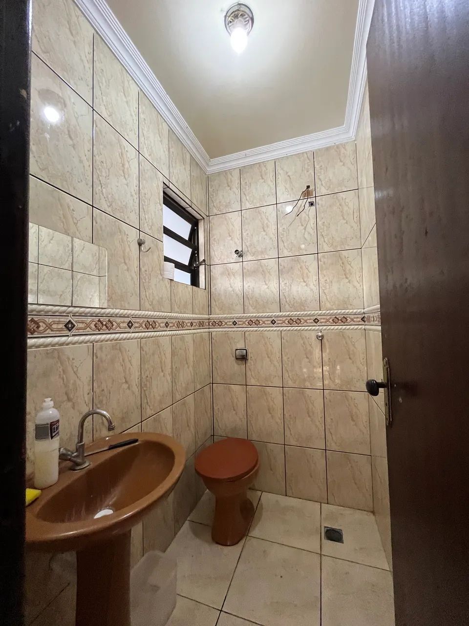 Sobrado com 3 quartos em excelente localização Sarandi Paraná  - Foto 4