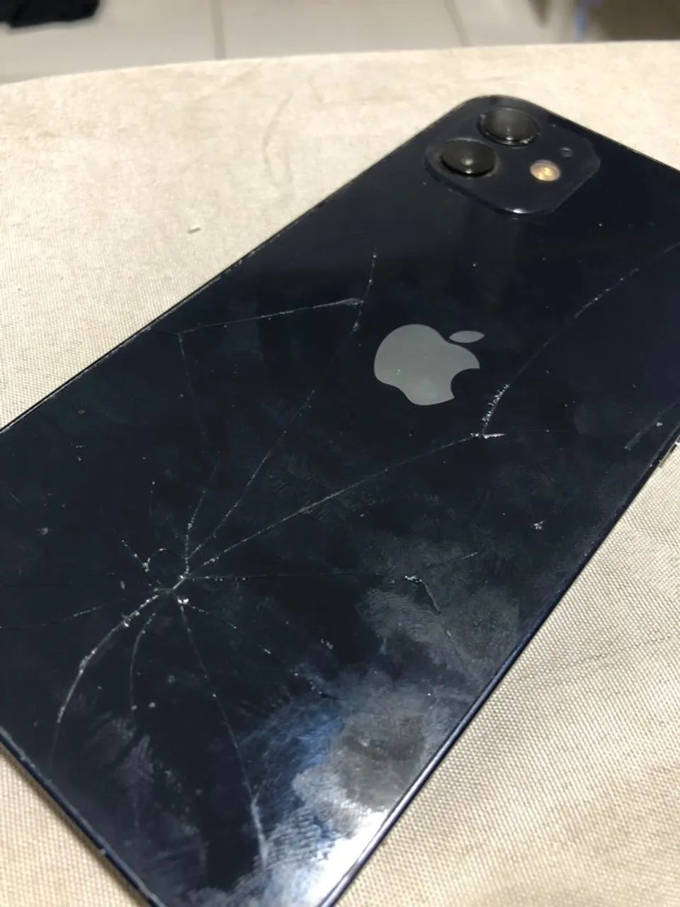 iPhone 12 - Foto 3